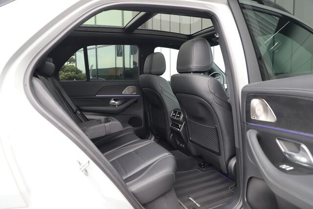 Mercedes-Benz GLE-KLASSE 400e AMG 4-Matic | 381PK | Luchtvering | Head-up | Keyles-go | Sfeerverlichting | Multibeam | Burmester | Pano | Distronic | Memory | 2024.