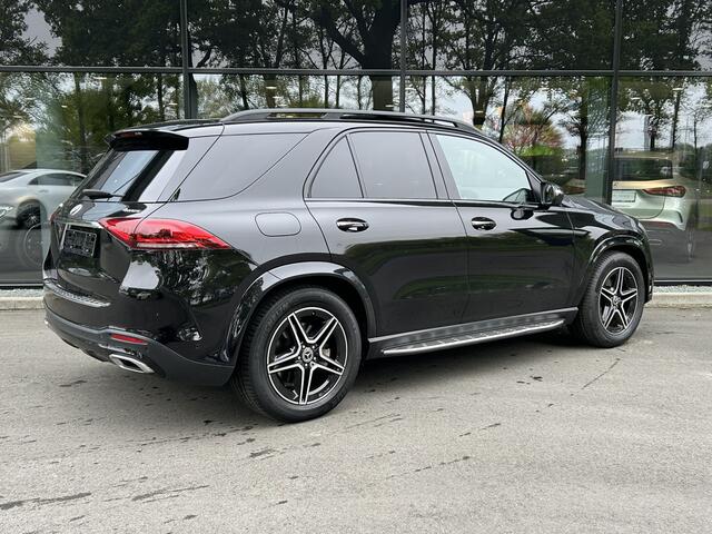 Mercedes-Benz GLE-KLASSE 350e AMG // Luchtvering // Soft Close // Alcantara Hemel // Trekhaak 3.500kg // Panoramadak // Head-Up // Burmester // Memory