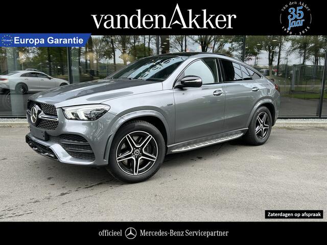 Mercedes-Benz GLE-KLASSE Coupé 350e AMG // Luchtvering // Panoramadak // Trekhaak 3.500kg // Distronic // Headup // Memory // Burmester