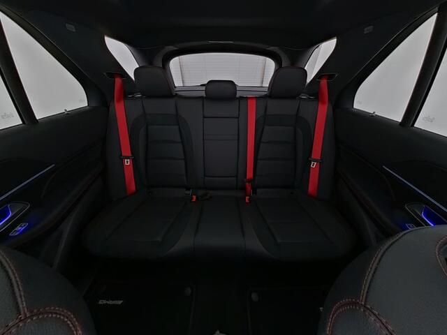 Mercedes-Benz GLE-KLASSE Mercedes AMG 53 Hybrid 4MATIC+ Panorama Schuif-Kanteldak | Trekhaak | Head-up-Display | 22 Inch AMG Velgen. Inclusief 24 maanden Mercedes-Benz Certified garantie voor Europa.