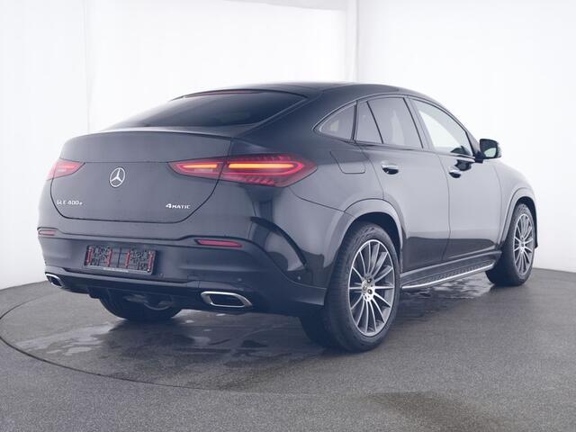 Mercedes-Benz GLE-KLASSE Coupé 400 e 4MATIC AMG Plug-In Hybride AMG line | Night Pakket | Head-up-Display | Trekhaak | Alarm | Rijassistentiepakket. Inclusief 24 maanden Mercedes-Benz Certified garantie voor Europa.