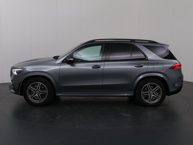 Mercedes-Benz GLE-KLASSE 350 e 4MATIC | AMG line | Night | Stoelverwarming | Parkeercamera | Elek. verstelbare stoelen | Dodehoekassistent | Sfeerverlichting |