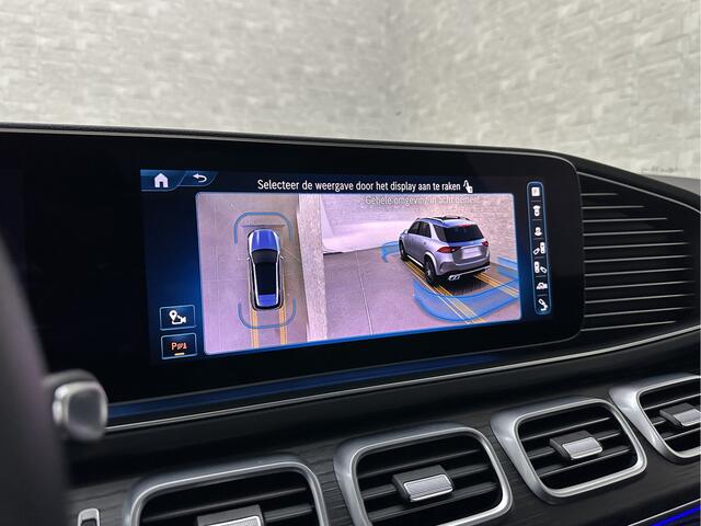 Mercedes-Benz GLE-KLASSE AMG 53 Hybrid 4MATIC+ | Panorama | 360 Camera | Burmester | ACC | Head-Up | Night-Pakket | Stoelventilatie | Keyless-Go | Nappa-Leder | Luchtvering | Trekhaak | 22 inch | Memory | AMG Drive Unit | Treeplanken | Stuurverwarming | Rij assistent pakket + | B