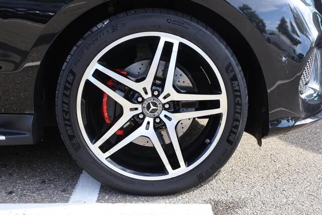 Mercedes-Benz GLE-KLASSE 350 d 4MATIC AMG V6 I Airmatic I 360 camera I Trekhaak I Panorama dak | Stoelverwarming I Verwarmd stuurwiel I I luxe leder I Harman & Kardon I Memory I Night pakket I NL auto |