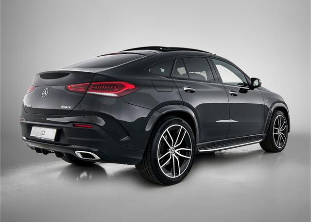 Mercedes-Benz GLE-KLASSE 350 e 4MATIC Premium | Panoramadak | 360° camera | Luchtvering | Trekhaak | Massage Stoelen | Inclusief 24 maanden MB Certified garantie voor Europa.