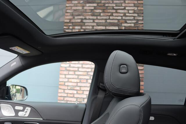 Mercedes-Benz GLE-KLASSE Coupé AMG 53 Hybrid 4MATIC+ Premium Aut9 | Facelift | Airmatic | Distronic | Panoramadak | Massage | Trekhaak | Softclose | Vlakkenverwarming | HUD | Stoelventilatie | Luchtkwaliteitspakket |