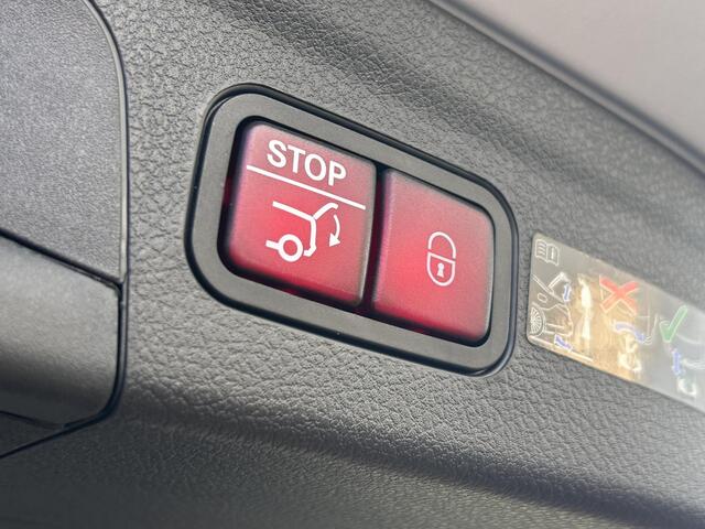 Mercedes-Benz GLE-KLASSE AMG 53 Hybrid 4MATIC+ Night Edition Premium Plus | Trekhaak | Massage | Panoramadak | Burmester 3D | Achterbank verwarming |