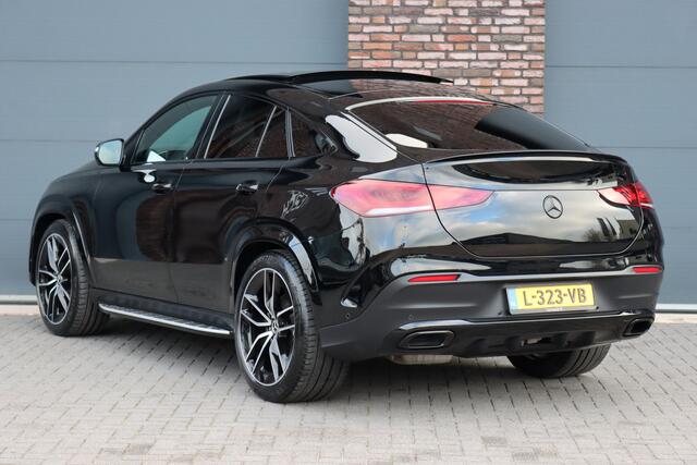 Mercedes-Benz GLE-KLASSE Coupé 350 d 4MATIC AMG Line | Luchtvering | Burmester | Panoramadak | Trekhaak | Surround Camera | Dodehoekassistent | Multibeam LED | Bekerhouder verwarmd |