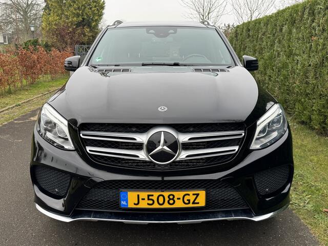 Mercedes-Benz GLE-KLASSE 350 d 4MATIC AMG SPORT EDITION PANORAMADAK AIRMATIC LEER COMAND