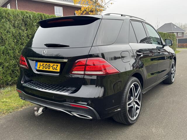 Mercedes-Benz GLE-KLASSE 350 d 4MATIC AMG SPORT EDITION PANORAMADAK AIRMATIC LEER COMAND