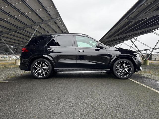 Mercedes-Benz GLE-KLASSE AMG 53 Hybrid 4MATIC+ Night Edition | Premium Plus | Panoramaschuifdak | Trekhaak | Treeplanken | 21" lichtmetalen velgen | AIRMATIC | Stoelventilatie |