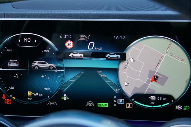 Mercedes-Benz GLE-KLASSE 350 e 4MATIC AMG line | Dealer onderhouden Luchtvering Trekhaak Burmester Memory