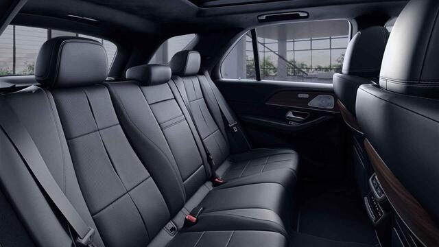 Mercedes-Benz GLE-KLASSE 350 de 4MATIC Premium | AMG | Panoramadak | Luchtvering | Trekhaak | Night | Burmester | Memory |