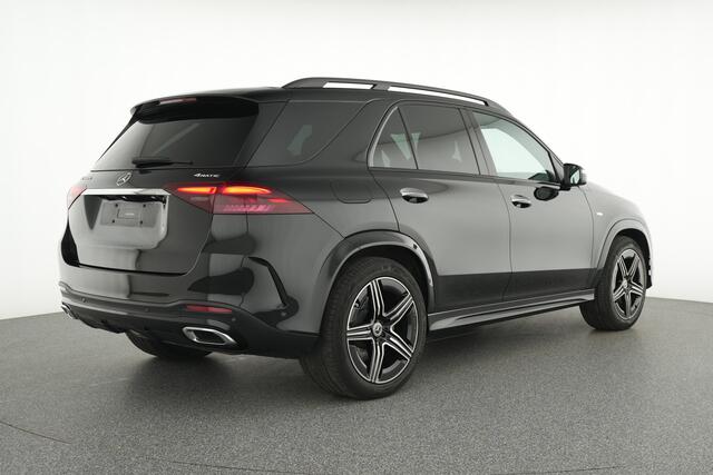 Mercedes-Benz GLE-KLASSE 400e AMG // Luchtvering // Trekhaak 3.300kg // Distronic // Leder // Memory // Panoramadak // 360 Camera // Headup