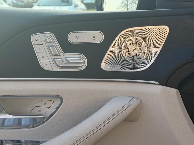 Mercedes-Benz GLE-KLASSE 400 e 4MATIC AMG Line 381 PK I AIRMATIC I Panoramadak l Beige interieur I MULTIBEAM LED l 360 gr Camera l wegklapbare Trekhaak l KEYLESS GO l Night pakket l Stoelverwarming l Memory l Luchtvering l Dodehoek detectie l Elektrisch bedienbare achterklep l Dr