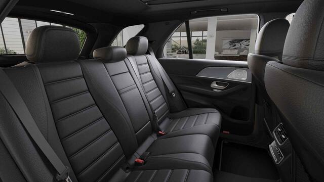 Mercedes-Benz GLE-KLASSE 400 e 4MATIC AMG Line Premium Plus | AMG | Night | Trekhaak | Panoramadak | Luchtvering | Burmester | Memory |