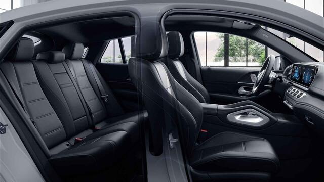 Mercedes-Benz GLE-KLASSE Coupé 350 de 4MATIC Premium Plus | AMG | Night | Burmester | Luchtvering | Memory | Panoramadak | Treeplanken |