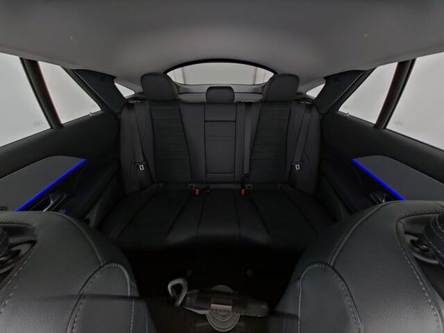 Mercedes-Benz GLE-KLASSE Coupé 400 e 4MATIC AMG Plug-In Hybride | Night Pakket | Airmatic luchtvering | Distronic | AC en DC Laden | Trekhaak | Panorama Schuif-Kanteldak | 22 Inch AMG Velgen. Inclusief 24 maanden MB Certified garantie voor Europa.