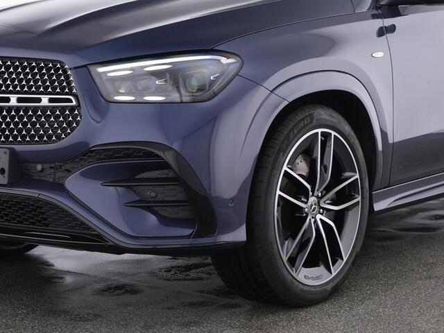 Mercedes-Benz GLE-KLASSE Coupé 400 e 4MATIC AMG Plug-In Hybride | Night Pakket | Airmatic luchtvering | Distronic | AC en DC Laden | Trekhaak | Panorama Schuif-Kanteldak | 22 Inch AMG Velgen. Inclusief 24 maanden MB Certified garantie voor Europa.