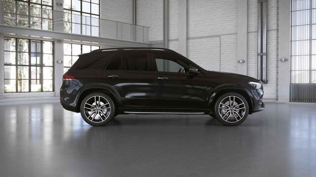 Mercedes-Benz GLE-KLASSE 450 4MATIC Premium Plus 7p | AMG | Night | Luchtvering | Panoramadak | Trekhaak | Treeplanken | Burmester |