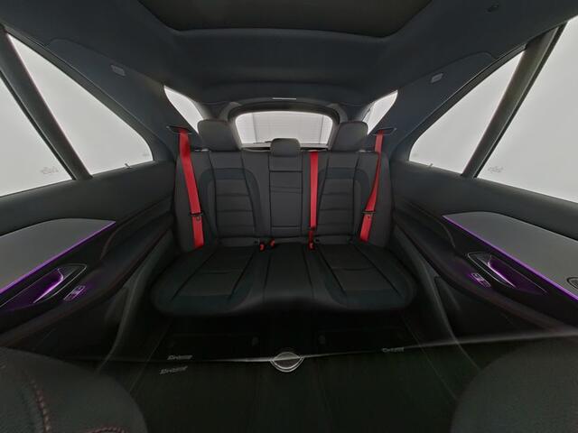 Mercedes-Benz GLE-KLASSE Mercedes-AMG 53 Hybrid 4MATIC+ Trekhaak | Distronic | Panorama Schuif-Kanteldak | Airmatic | Parkeerpakket met 360°-camera. Inclusief 24 maanden MB Certified garantie voor Europa.