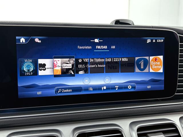 Mercedes-Benz GLE-KLASSE 400 e 4MATIC Sport Edition Premium Plus | Winterpakket | Nightpakket | Verlichte treeplanken | Trekhaak | GUARD 360° PLUS 22 inch vijf-dubbelspaaks AMG-velgen | Panoramaschuifdak | 360° camera | Burmester Surround Sound |