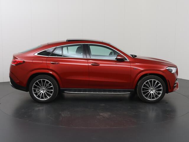 Mercedes-Benz GLE-KLASSE Coupé 350 de 4MATIC Premium | AMG | Panoramadak | Burmester | Trekhaak wegklapbaar | Memory | Rijassistentie pakket | Stoelventilatie |