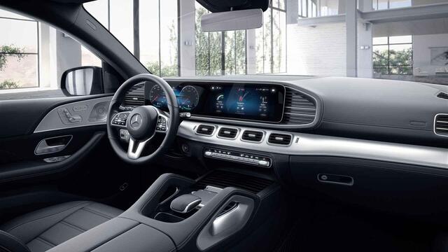 Mercedes-Benz GLE-KLASSE Coupé 350 e 4MATIC Premium | AMG | Panoramadak | Burmester | Trekhaak | Massagefunctie | Rijassistentiepakket |