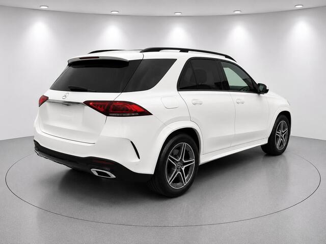 Mercedes-Benz GLE-KLASSE 400 D AMG Grijs Kenteken luchtvering Pano Trekhaak Stoelventilatie ACC Standkachel Head Up Burmester