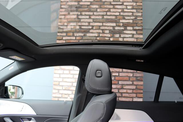 Mercedes-Benz GLE-KLASSE Coupé AMG 53 4MATIC+ | Luchtvering | Distronic+ | Panoramadak | HUD | Stoelventilatie | Surround Camera | Standkachel | Multibeam LED | Burmester |