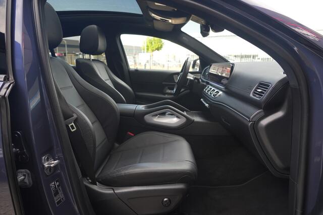 Mercedes-Benz GLE-KLASSE Coupé 400 e 4MATIC AMG Premium | Facelift | 381PK | Pano | Burmester | 360° | HUD | 21" | Mercedes-Benz GLE Coupé 400e 4MATIC+ Premium 381 PK met Plug-in Hybride, Panoramadak, Burmester, 360° camera, Elektrische stoelen, Head-Up Display, luchtvering