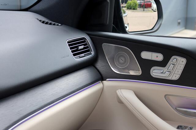 Mercedes-Benz GLE-KLASSE 400 e 4MATIC AMG Line | Luchtvering | Distronic | Burmester | Verwarmd Stuurwiel | Panoramadak | Trekhaak | Stoelverwarming V+A | Augmented Reality | Surround Camera |