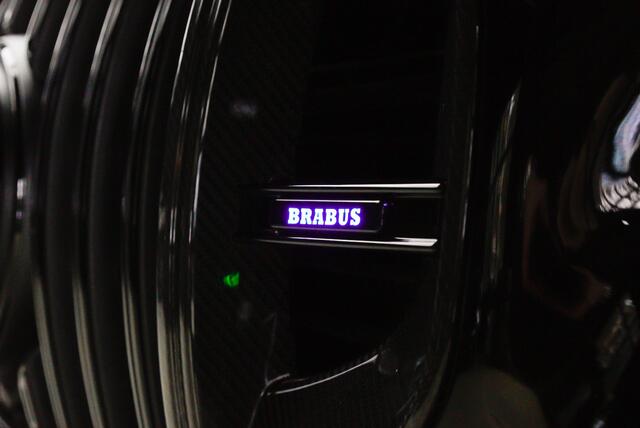 Mercedes-Benz GLS-KLASSE BRABUS 800 4MATIC HUD Massage Full-Carbon Panodak Leer Distronic Standkachel Keyless 360 Camera Burmester Sterrenhemel Airmatic DC Elektr. achterklep Elektr. verstelbare stoelen voor & achter met memory Soft close Elektr. bedienbare trekhaak Elektr. verst