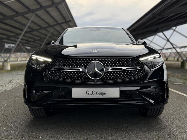 Mercedes-Benz Glc Coupé 300e 4MATIC Sport Edition | Night | Panoramaschuifdak | Premium Plus pakket | Head-Up | Dodehoekassistent | Burmester |
