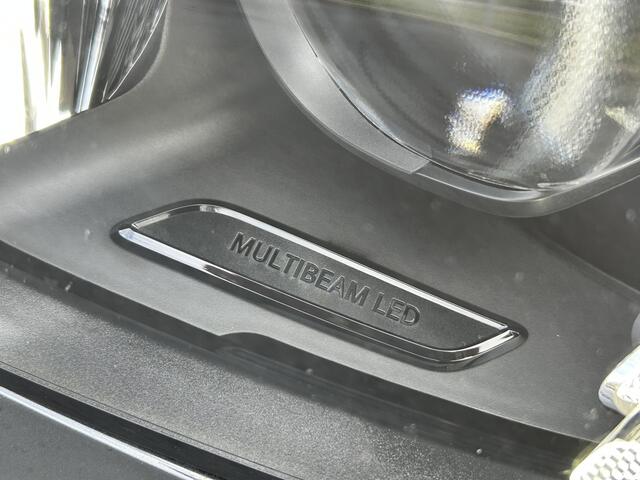 Mercedes-Benz Glc Coupé 300e AMG // Headup // Luchtvering // Memory // Burmester // 360 Camera // Distronic // Rijassistentie pakket // Keyless // Sfeerverlichting