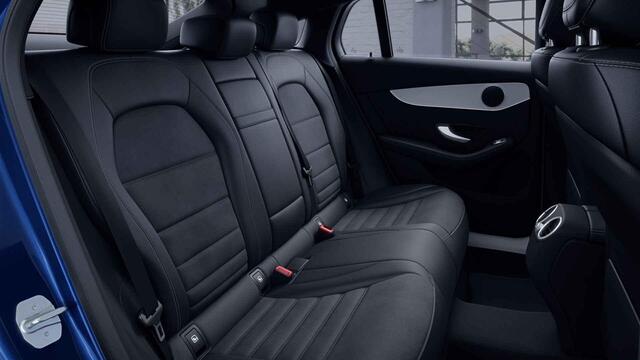 Mercedes-Benz Glc Coupé 300e 4MATIC Business Solution AMG | Night pakket | Schuifdak | Digitaal dashboard |