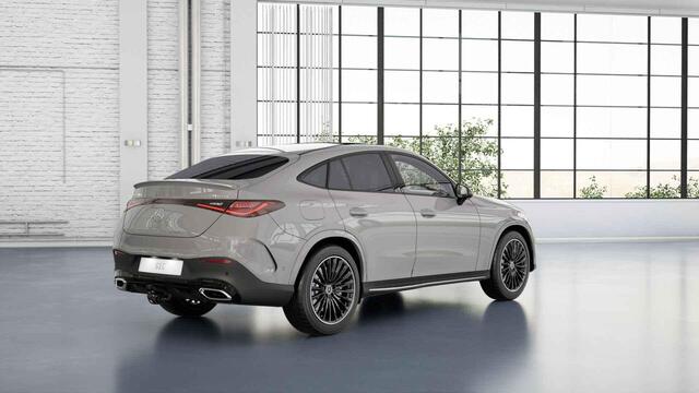 Mercedes-Benz Glc Coupé 300e 4MATIC Sport Edition | Night | Panoramaschuifdak | Trekhaak | Treeplanken |