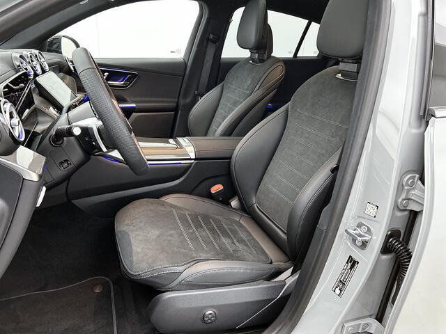 Mercedes-Benz Glc Coupé 300e 4MATIC Sport Edition | Premium Plus | Winterpakket | Nightpakket | Trekhaak | 20 inch AMG velgen | AMG spoiler | Head-up display | Burmester® 3D sound systeem | 360° camera | Augmented Reality navigatie |