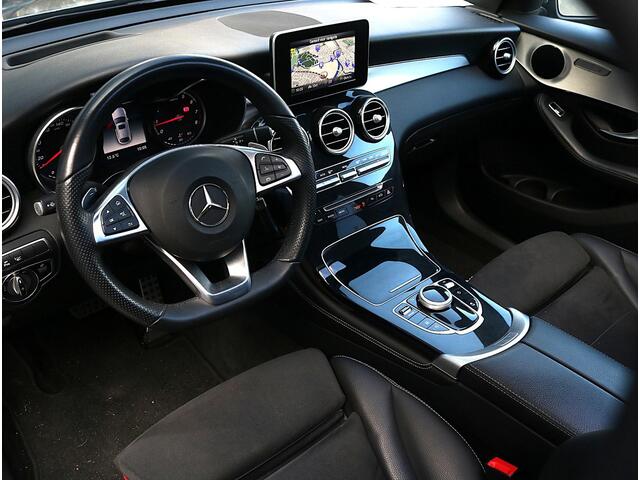 Mercedes-Benz Glc Coupé 250 4MATIC AMG Line | Distronic+ | Schuifdak Mercedes-Benz GLC Coupé 250 4MATIC AMG Line | Distronic | Panorama | Camera |