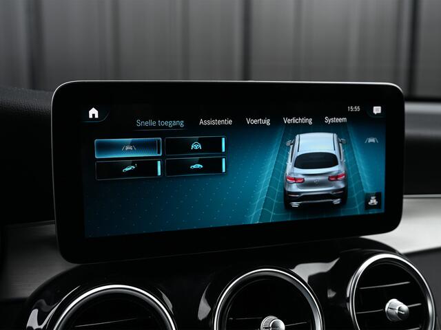 Mercedes-Benz Glc Coupé 300e 4MATIC Business Solution AMG | Night pack | Led | Memory seats | Stoelverwarming | 360 camera | Keyless | Distronic