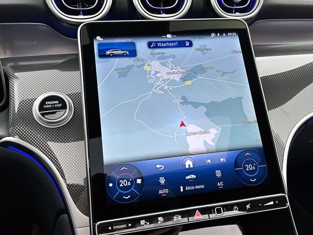 Mercedes-Benz Glc Coupé 300 e 4MATIC Sport Edition | Premium Pakket | Nightpakket | Treeplanken in aluminiumlook | Trekhaak | DISTRONIC | AMG spoiler | Panoramaschuifdak | THERMATIC |