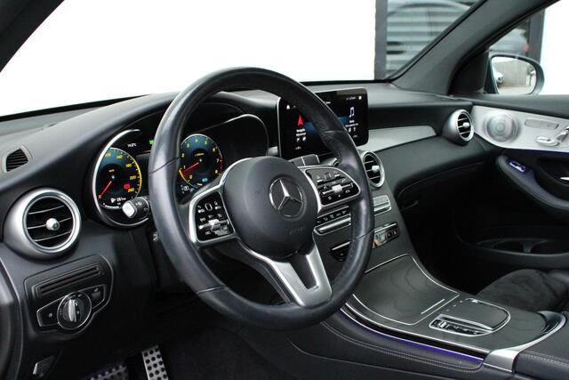 Mercedes-Benz Glc Coupé 300 4MATIC / Premium Plus / AMG / Panorama / NL-Auto / Vol Opties / NIEUWSTAAT .