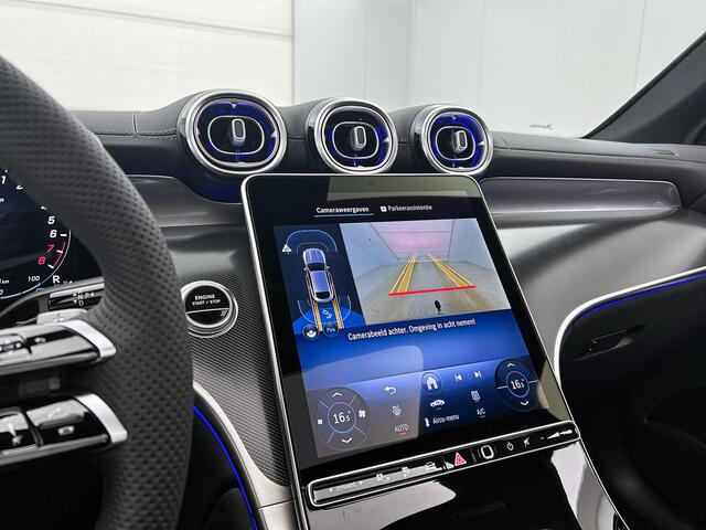 Mercedes-Benz Glc Coupé 300e 4MATIC Business Solution AMG | Advanced plus | Nightpakket | Treeplanken in aluminiumlook | Trekhaak | Panoramaschuifdak | DISTRONIC | AMG spoiler | Smartphone-integratie |