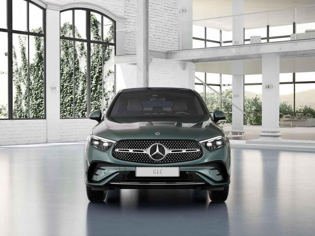 Mercedes-Benz Glc Coupé 300e 4MATIC Business Solution AMG