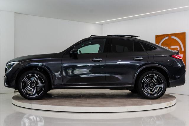 Mercedes-Benz Glc Coupé 300e 4MATIC AMG 320PK | Pano | Burmester | Memory | Keyless | VOL! 12 MND Garantie