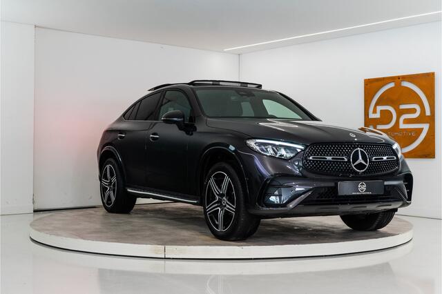 Mercedes-Benz Glc Coupé 300e 4MATIC AMG 320PK | Pano | Burmester | Memory | Keyless | VOL! 12 MND Garantie