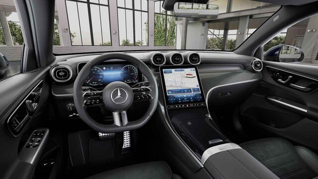 Mercedes-Benz Glc Coupé 300e 4MATIC AMG Line | Trekhaak | Memory | Sfeerverlichting | Stoelverwarming | Achteruitrijcamera |