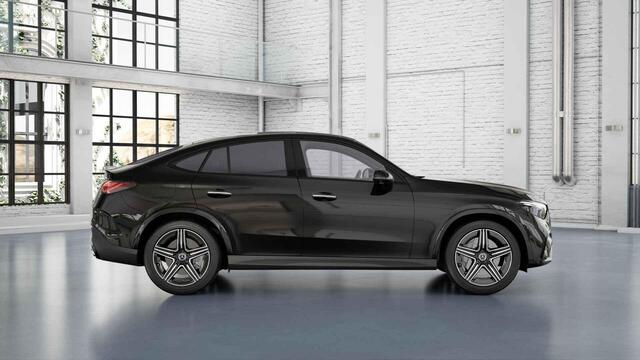 Mercedes-Benz Glc Coupé 300e 4MATIC Sport Edition | Panoramaschuifdak | Trekhaak | Nightpakket | AMG Premium | AMG spoiler |