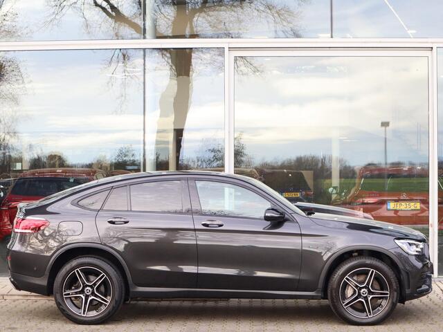 Mercedes-Benz Glc Coupé 300e 4MATIC Business Solution AMG