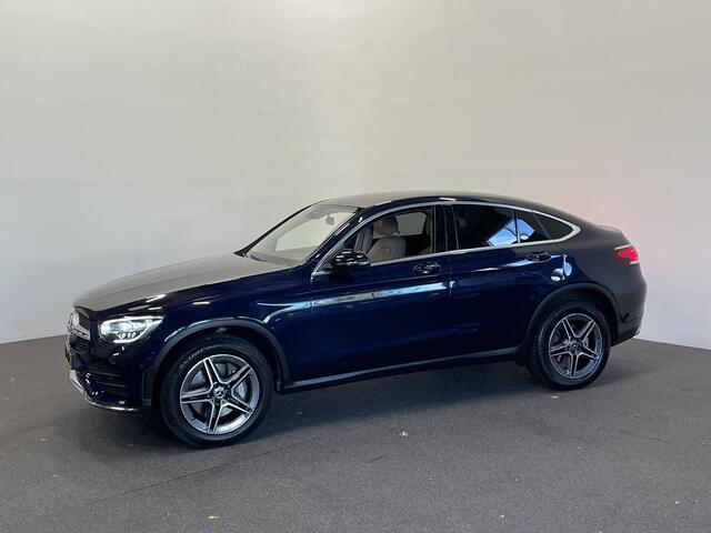 Mercedes-Benz Glc Coupé 300e 4MATIC 320pk PHEV AMG Line Navigatie Apple Carplay/Android Auto Camera Parkeersensoren Cruise Control Full Led Elektrische achterklep Stoelverwarming Climate Control Lichtmetalen velgen
